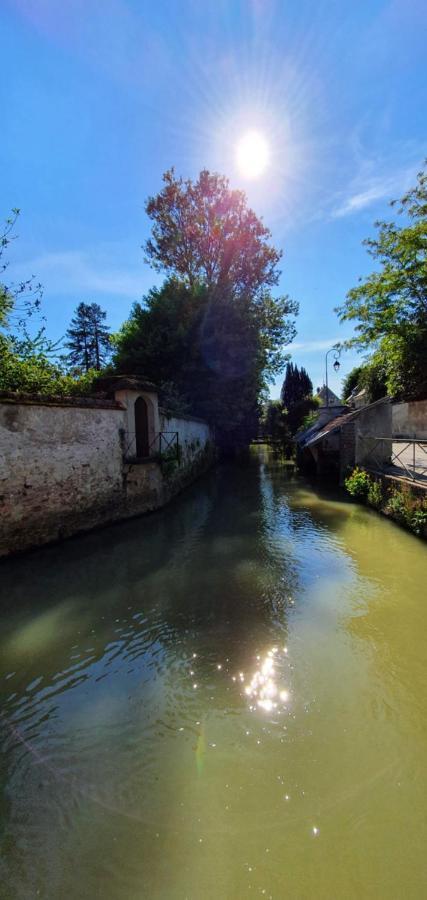 Crecy-la-Chapelle Charmant Village Proche Disneyland & Paris מראה חיצוני תמונה