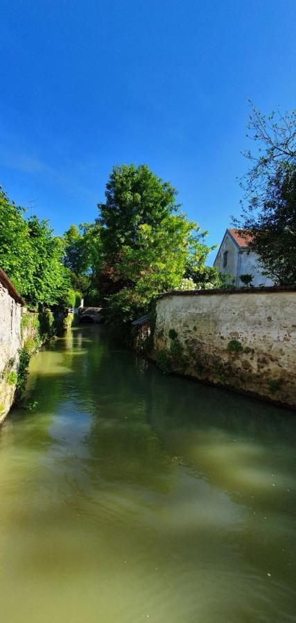 Crecy-la-Chapelle Charmant Village Proche Disneyland & Paris מראה חיצוני תמונה