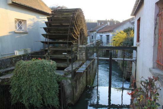Crecy-la-Chapelle Charmant Village Proche Disneyland & Paris מראה חיצוני תמונה
